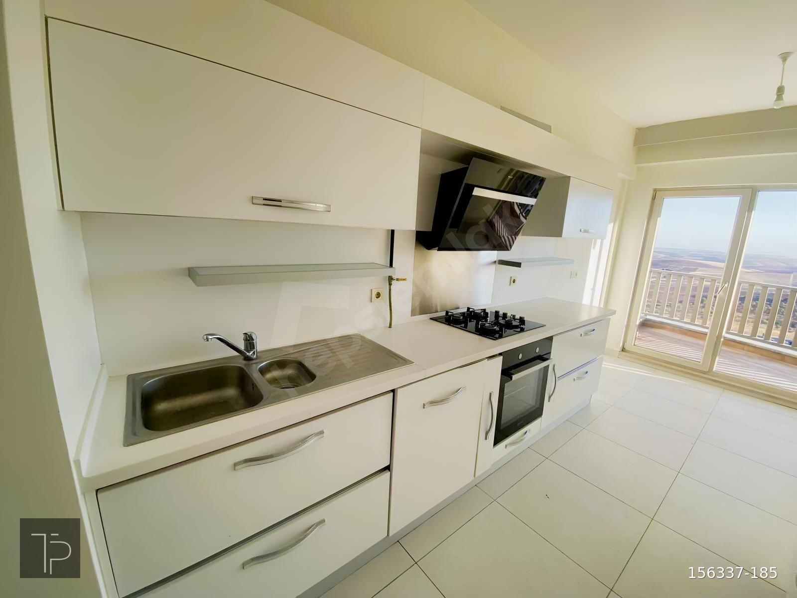 ANTEPİA J3 BLOKTA MUHTEŞEM MANZARALI 3+1 KİRALIK DAİRE