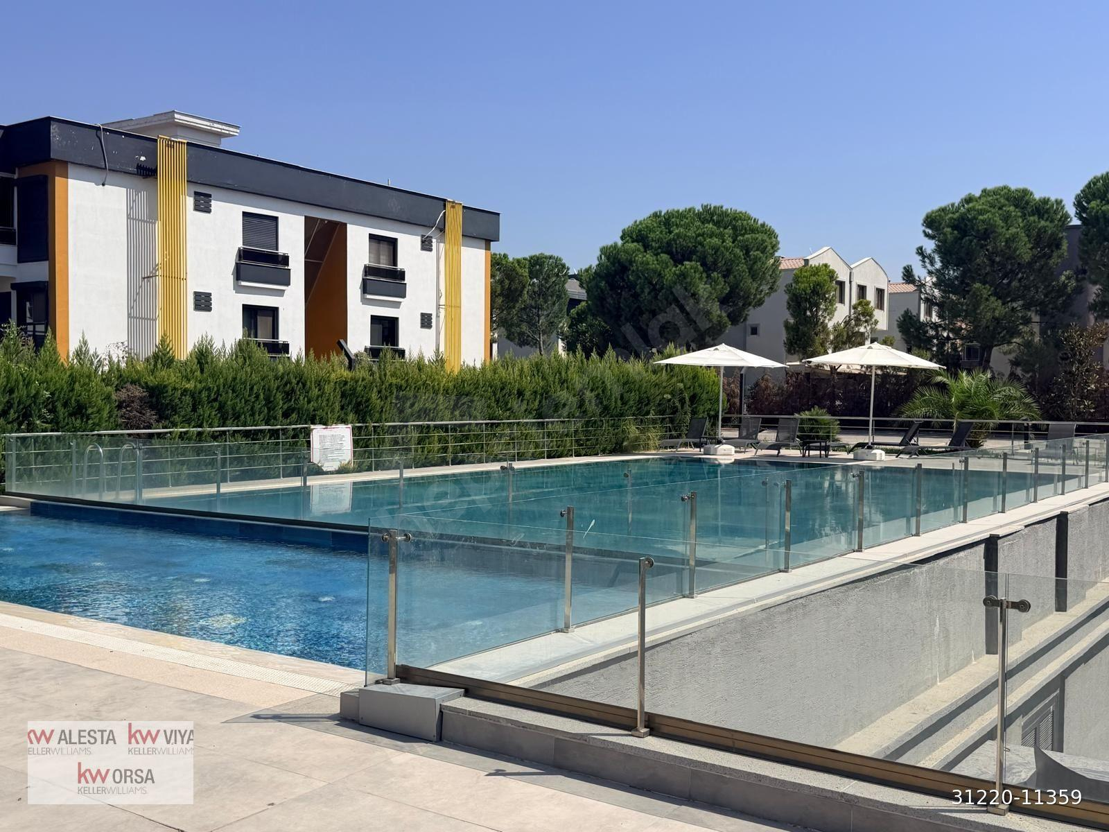 Manisa Ekmas Sitesinde 1+1 Satılık Daire
