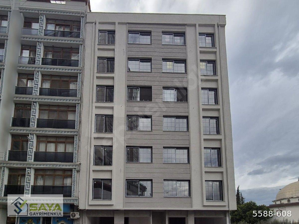 İSKENDERUN ÇAY MAHALLESİNDE CADDE ÜZERİ SATILIK SIFIR 3+1 DAİRE