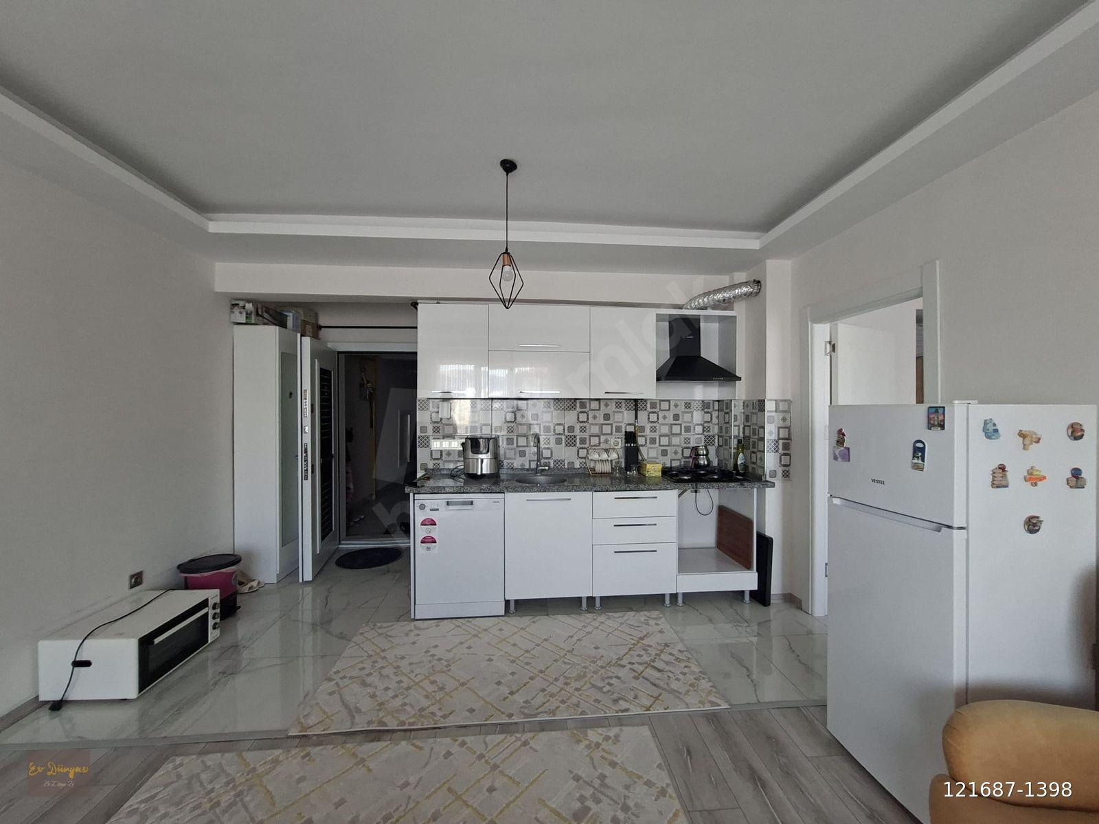 Ev Dünyası'ndan Şehir Hastanesi Yanı Satılık 1+1 Daire.!.