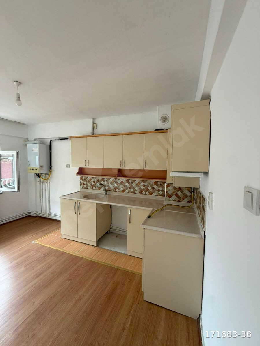 HUZUR EMLAK'TAN CEDİT MAHALLESİNDE KİRALIK 3+1 DAİRE UYGUN FİYATA VERİLECEKTİR