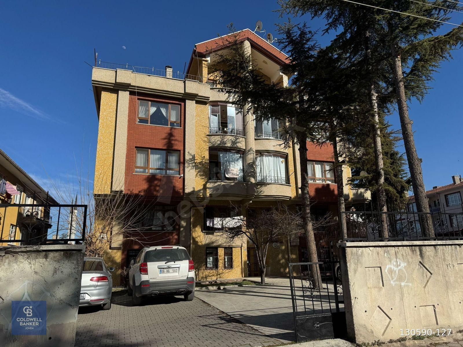 KEÇİÖRENDE MERKEZİ KONUMDA KİRALIK 7+1 DUBLEKS DAİRE