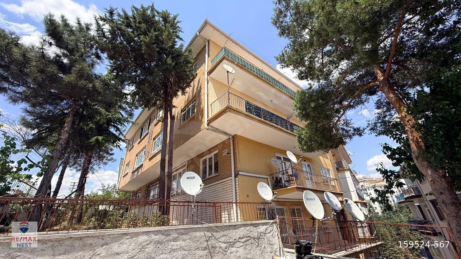 ETLİK LOKMAN HEK.HST.YAKINI KİRALIK MANZARALI BAKIMLI 3+1 DAİRE