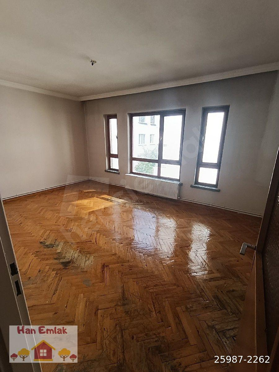 Han Emlak'tan Emek'te 2+1 Kiralık Daire