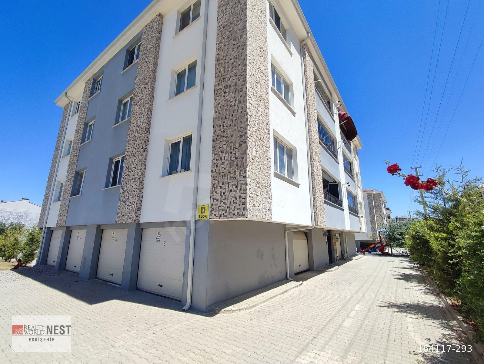 RW NESTTEN ABANT SİTESİNDE 30m2 ÖZEL KİLERLİ SATILIK 2+1 DAİRE