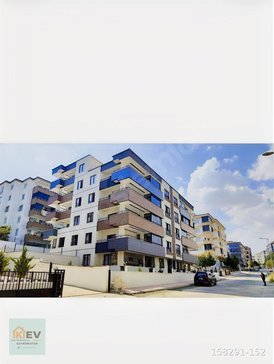 YEŞİLVADİYE YAKIN 25+1,YÜKSEK VE GİRİŞ DAİRELER SATILIKTIR