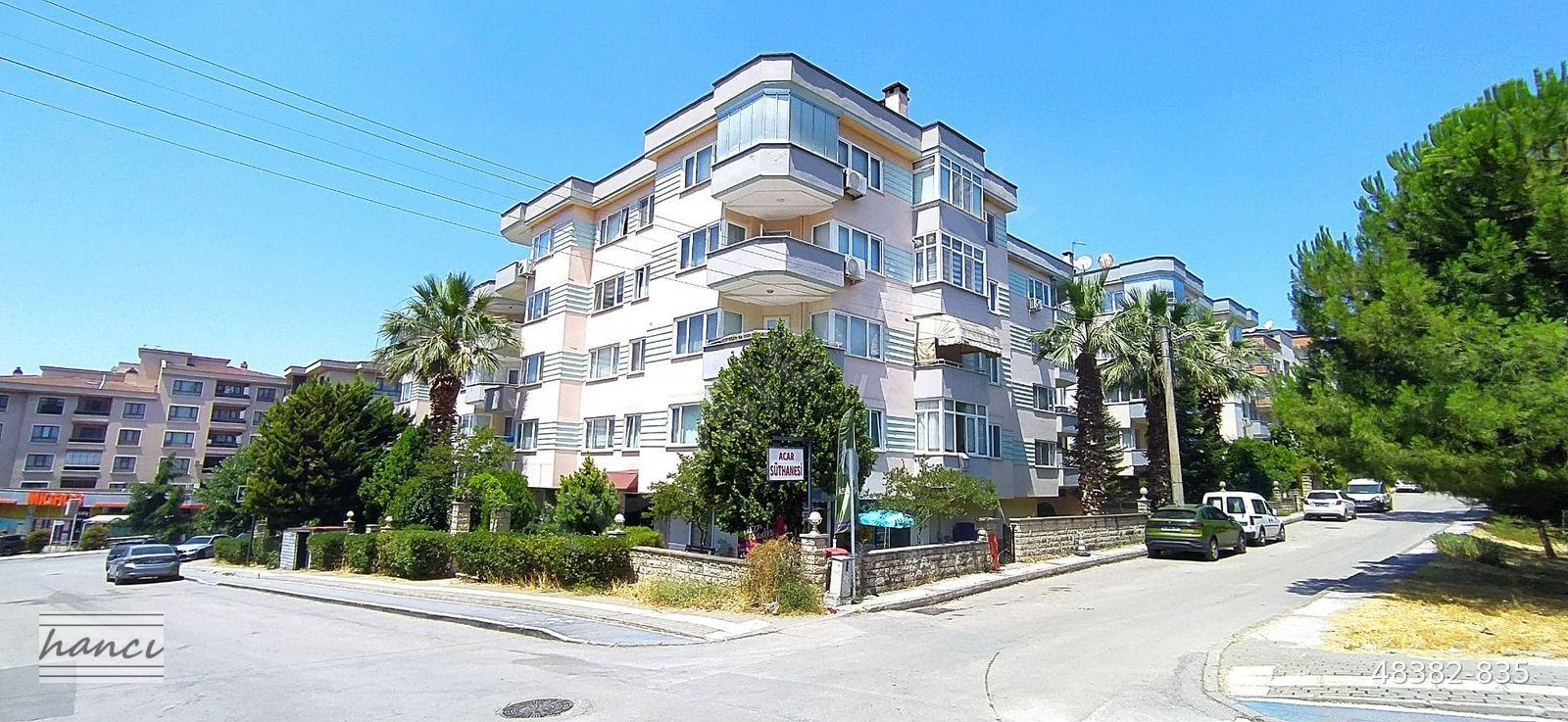 HANCI DAN BEŞEVLERİN EN NEZİH CADDESİNDE 140m2 NET KİRALIK