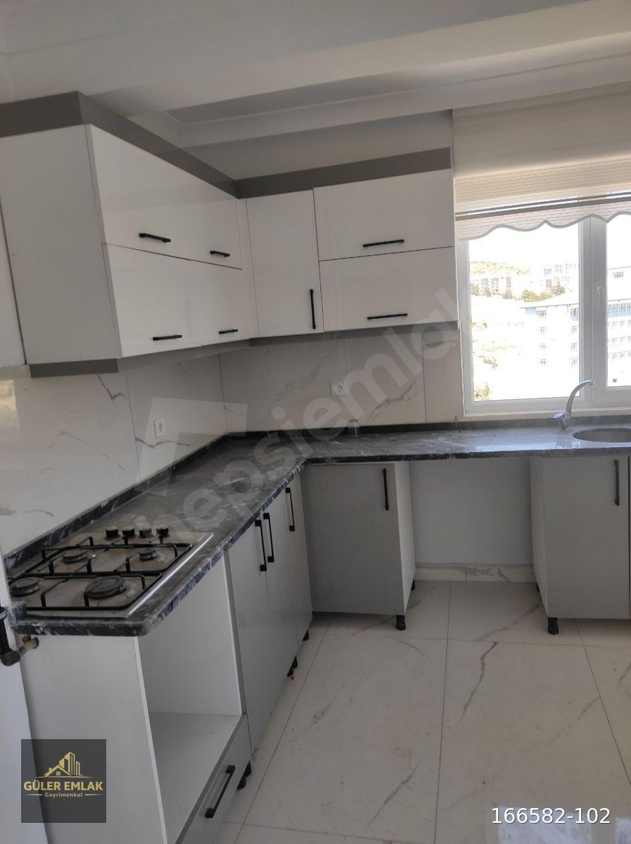 ACİL SATILIK BEŞİKKAYA MAHLLESİNDE ÖNÜ AÇIK MANZARALI 3+1 4.700.000'DEN DAİRE