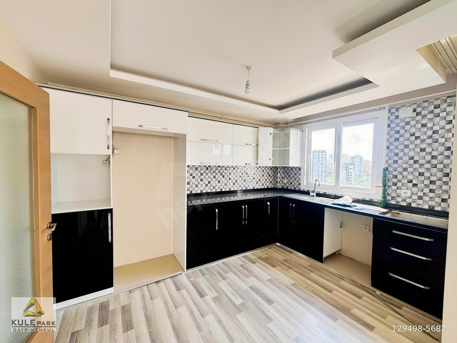 OSMANGAZİ'DE SİTE İÇERİSİNDE CADDE YANI 3+1 A.MUTFAK D.GAZLI KİRALIK DAİRE