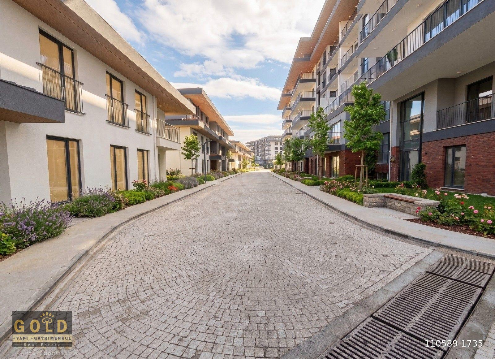 Bahçeşehir Vadi 1.Etap Kiralık 4+1 Daire.