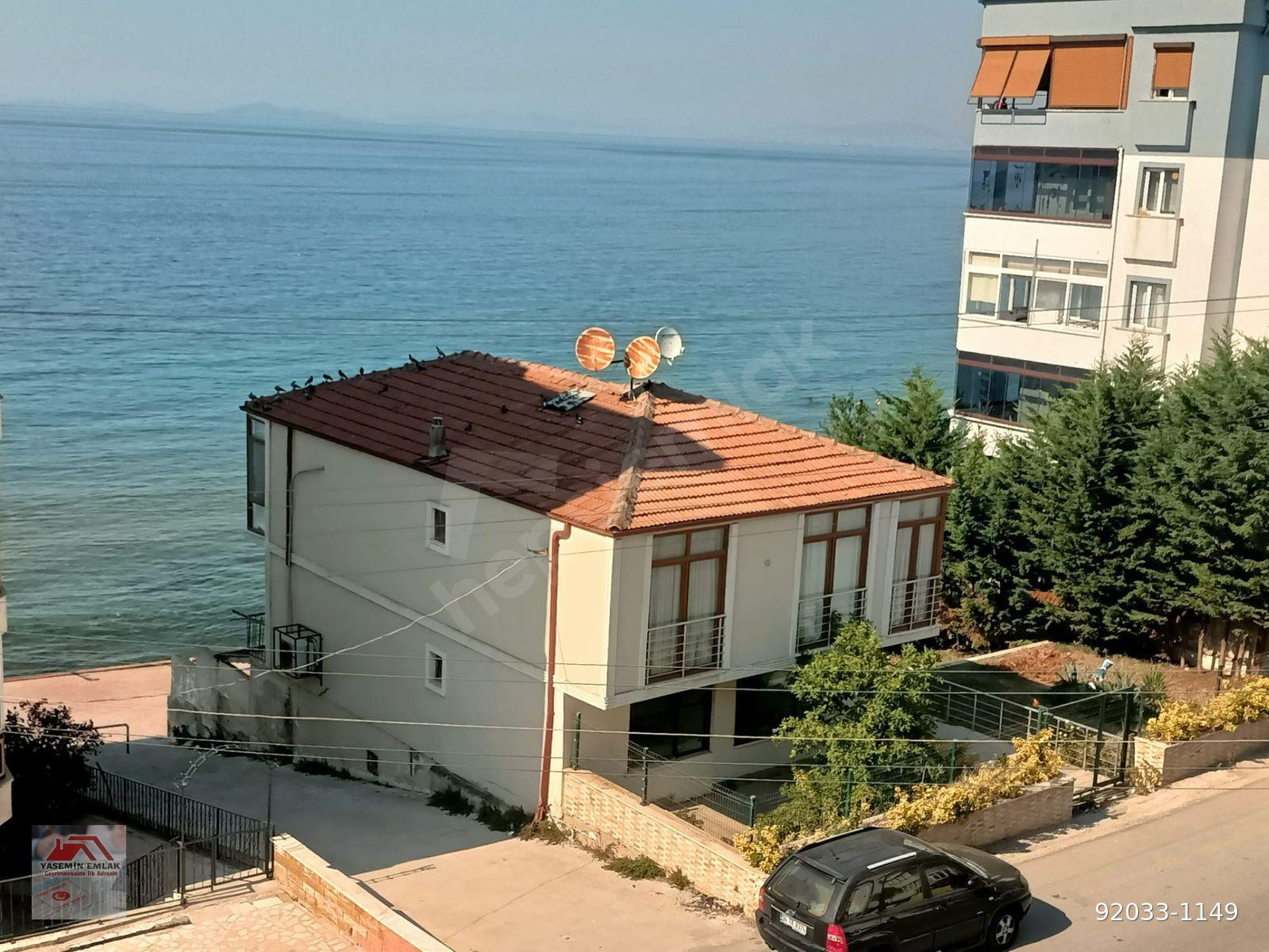 YASEMIN EMLAKTAN ÇINARCIK ÇAMLIK DENİZ MANZARALI 2 ODA 1 SALON DAİRE