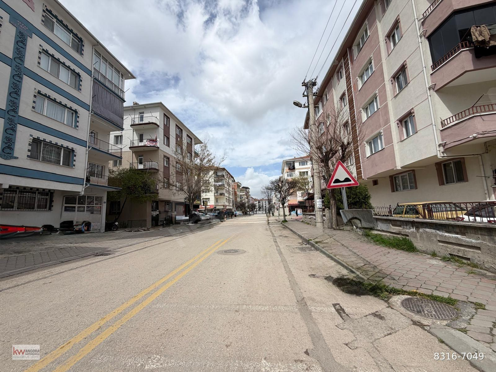 SİNCAN PLEVNE MAHALLESİNDE SATILIK 2+1 DAİRE AVANTAJLI FİYAT