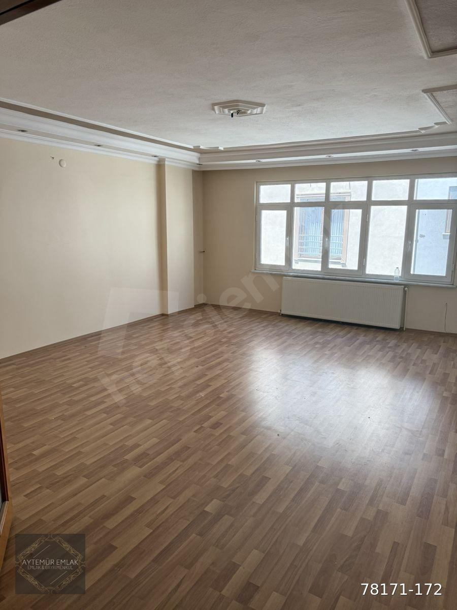 BURSA ORHANGAZİ ARAPZADE MAHALLESİNDE KİRALIK DAİRE