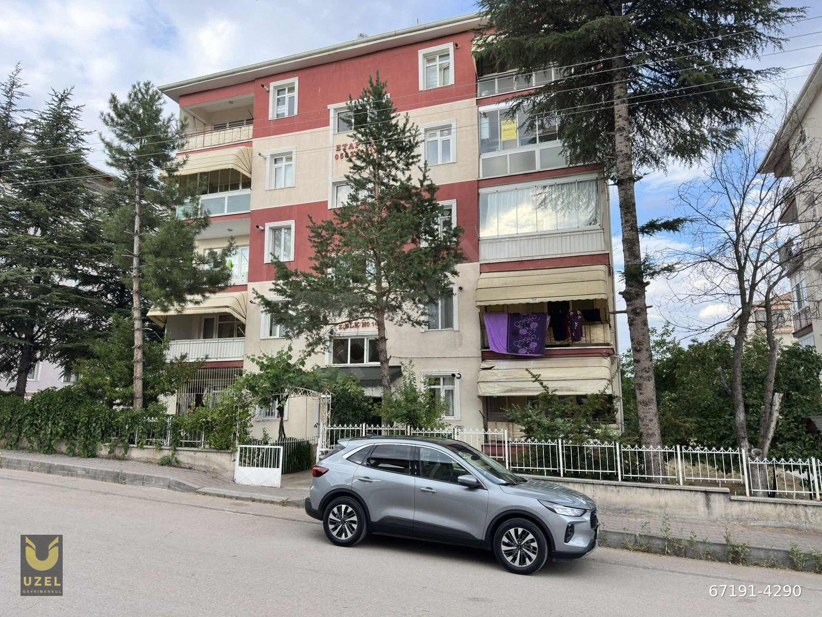 GOP MAHALLESİ FATİH ANADOLU LİSESİ YANI SATILIK 3+1 DAİRE.