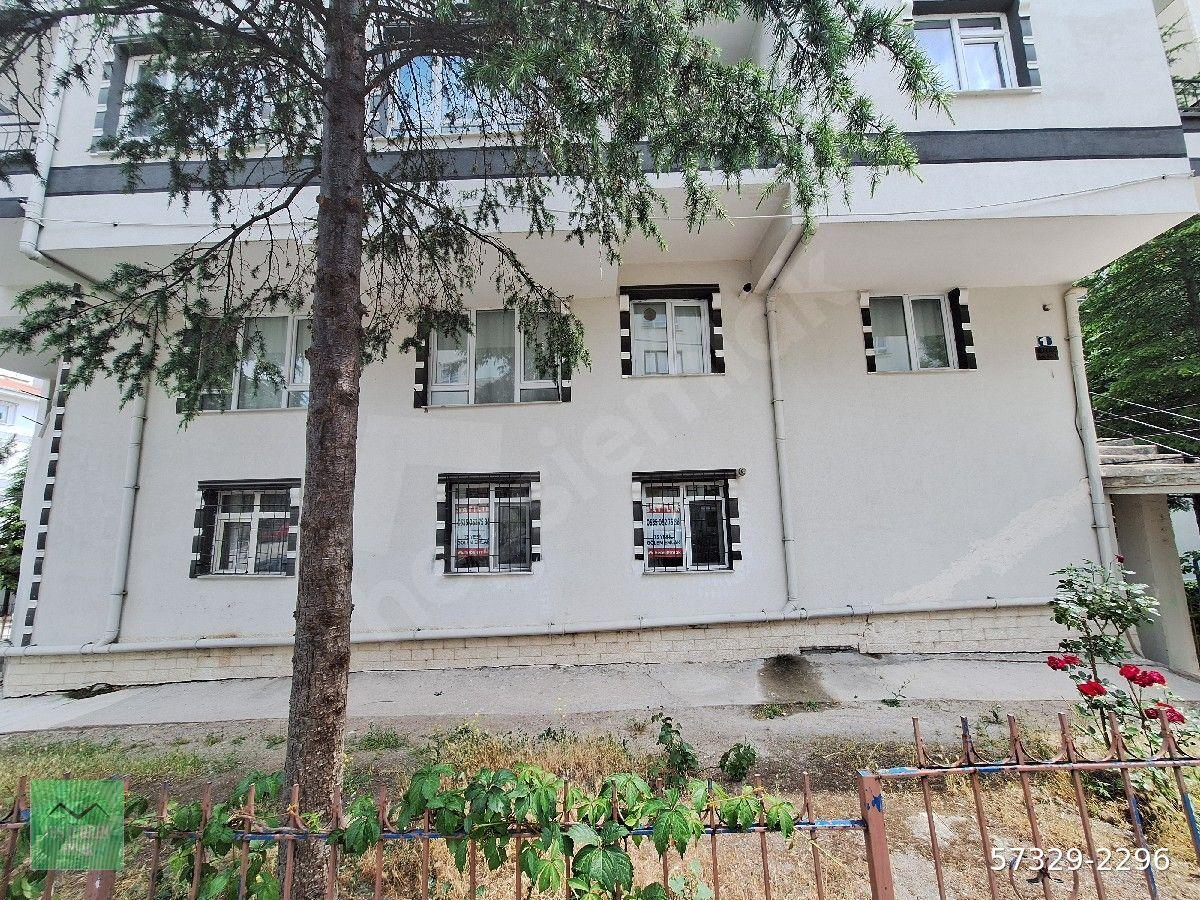 75.YEŞİL GÖLEM EMLAK ETİMESGUT ELVAN MAH KATILIM EVLERİNE UYGUN SATILIK Y.GİRİS KONUMDA 2+1 DAİRE