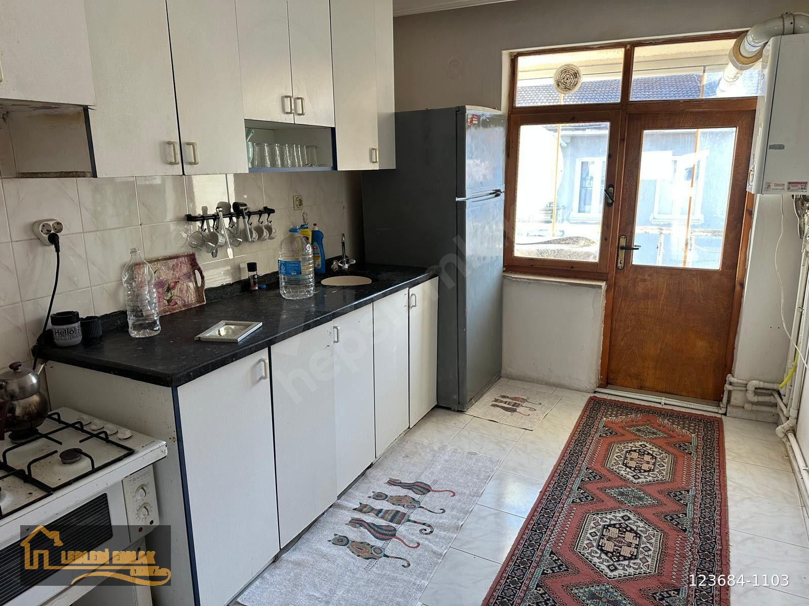 ÇORUM MERKEZ ZAFER ÇARŞISI VE VELİ PAŞA HANI YAKINI EŞYALI KİRALIK 2+1 DAİRE