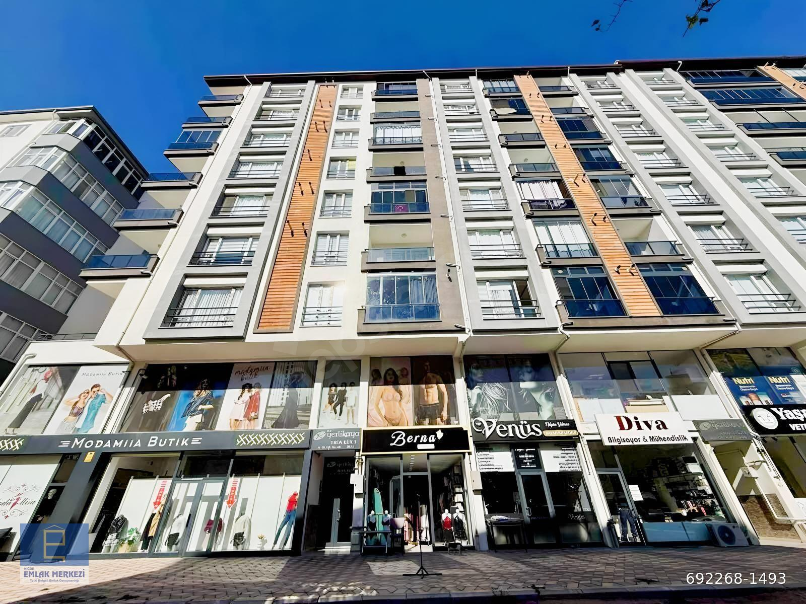 ## NİĞDE EMLAK MRKZNDEN BOR CD. ALTI TAM YAPILI 2+1 SIFIR DAİRE#