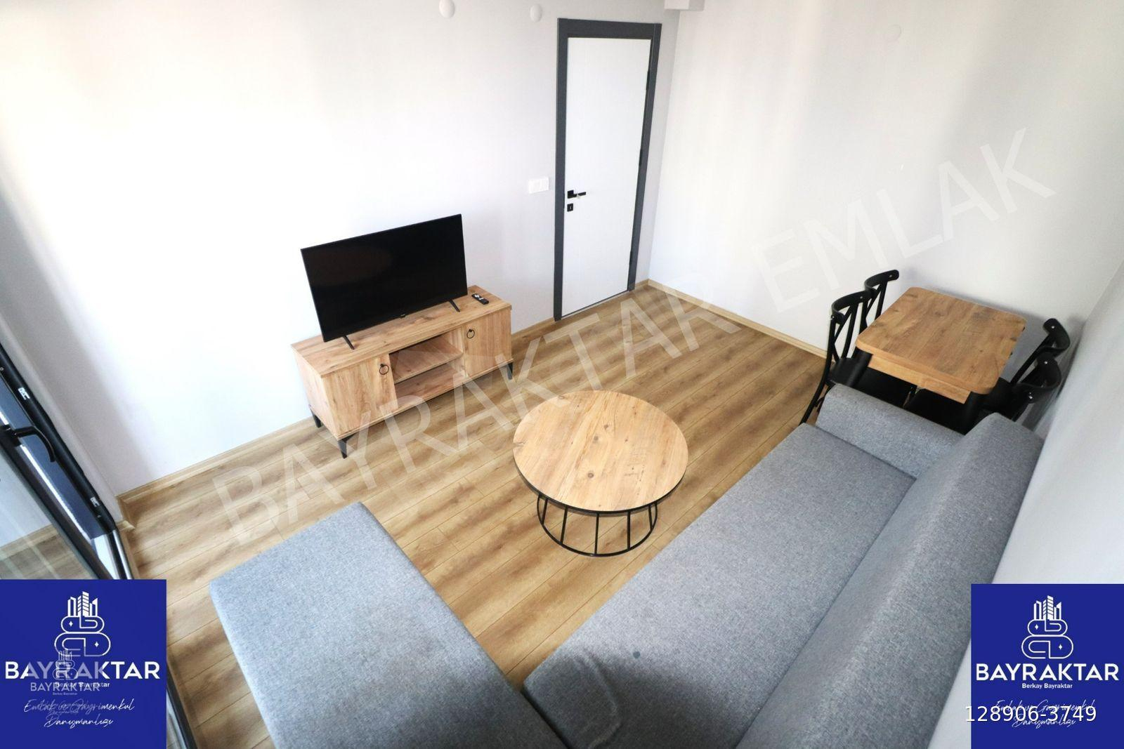 Bandırma Yeni Mahalle'de 2+0 Ön Cephe Eşyalı Kiralık Lüks Daire Bayraktar Emlak'tan