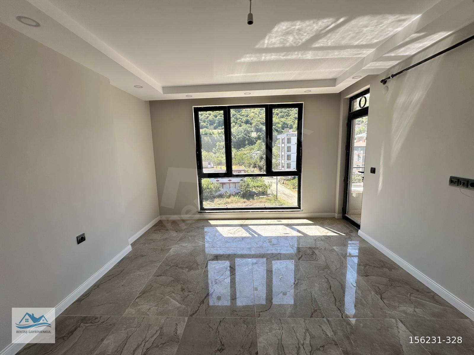 DENİZE 250 METRE UZAKLIKTA LÜKS 1+1 DAİRE