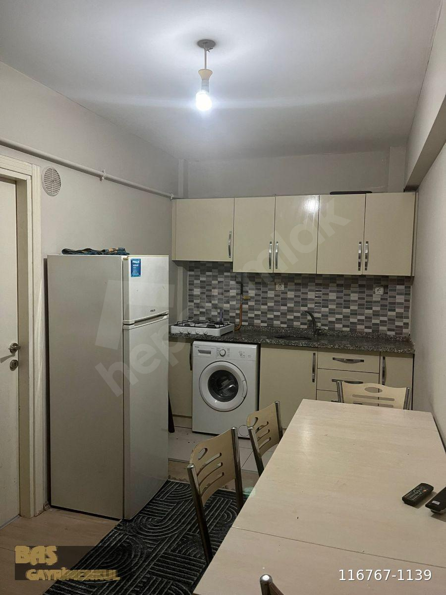 BAŞDEKOR GAYRİMENKUL'DEN SATILIK 2+1 DAİRE ÜNİVERSİTEYE YAKIN