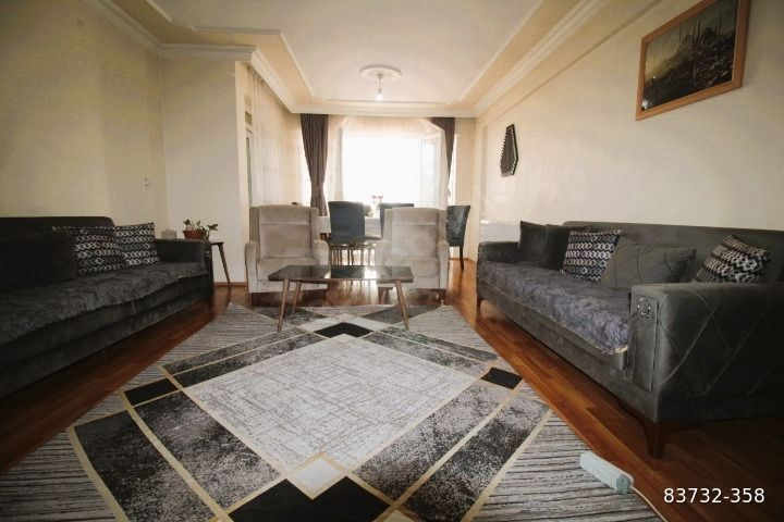 KARABÜK 100. YIL ASLANTEPE KIZ YURDU KARŞISINDA SATILIK 3+1DAİRE