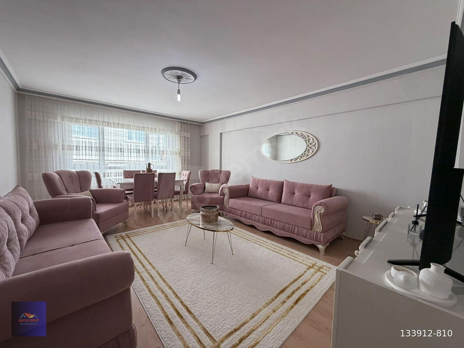 KAYA GRUP'TAN KÜÇÜK KAYAŞ'TA 3+1 KULLANIŞLI DAİRE