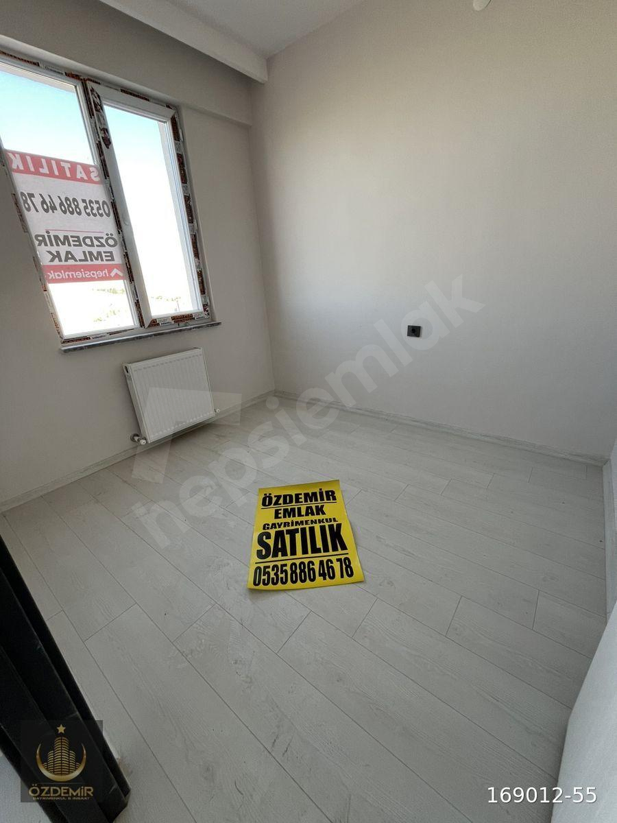 ÖZDEMİR EMLAKTAN SATILIK 1+1