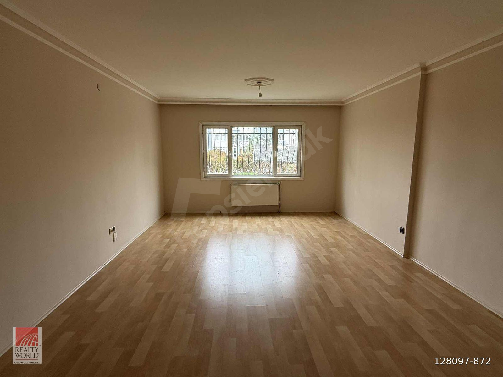 TEMELLİ TOKİ DE BOŞ VE TEMİZ BANKA DEVİRLİ SATILIK 3+1 DAİRE