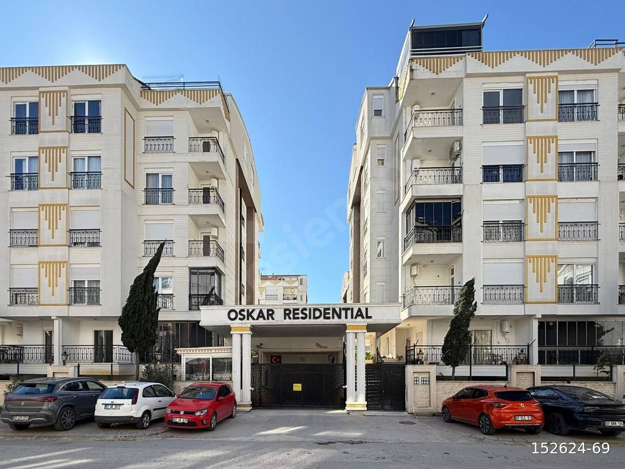DARİNA KOÇ'TAN HURMADA KAPALI OTOPARK HAVUZ 2+1 DUBLEKS