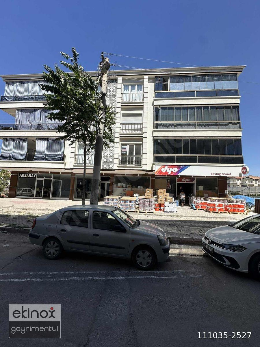 NORA AVM YANI SATILIK 4+1 DAİRE