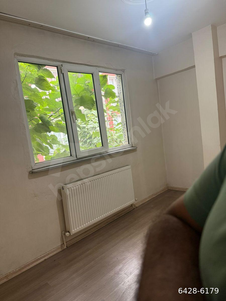 Bağcılar Yavuz Selim Mah 3+1 110m2 1.Kat Kiralık Daire