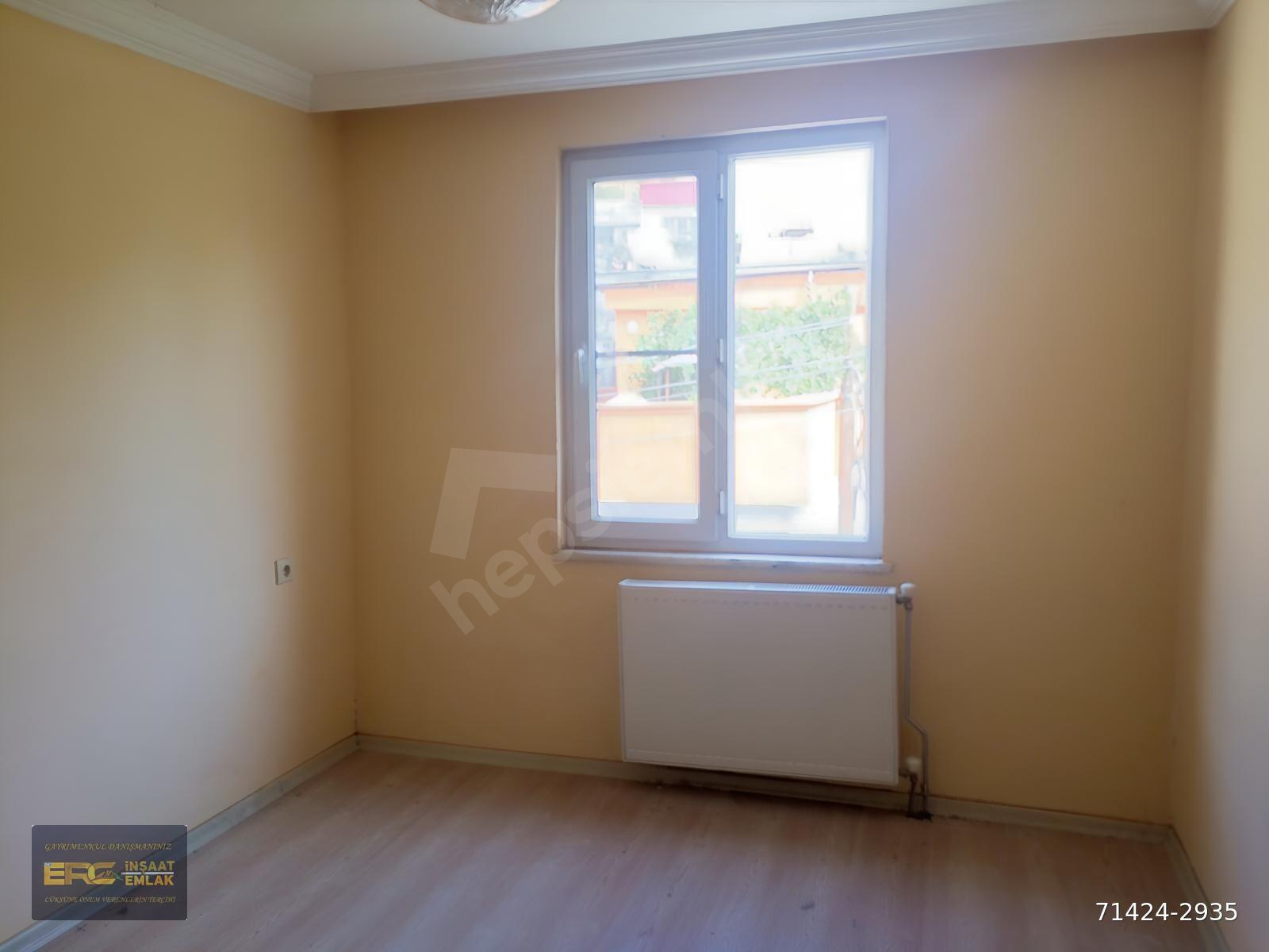 5 NİSAN MAHALLESİNDE KİRALIK 2+1 DAİRE