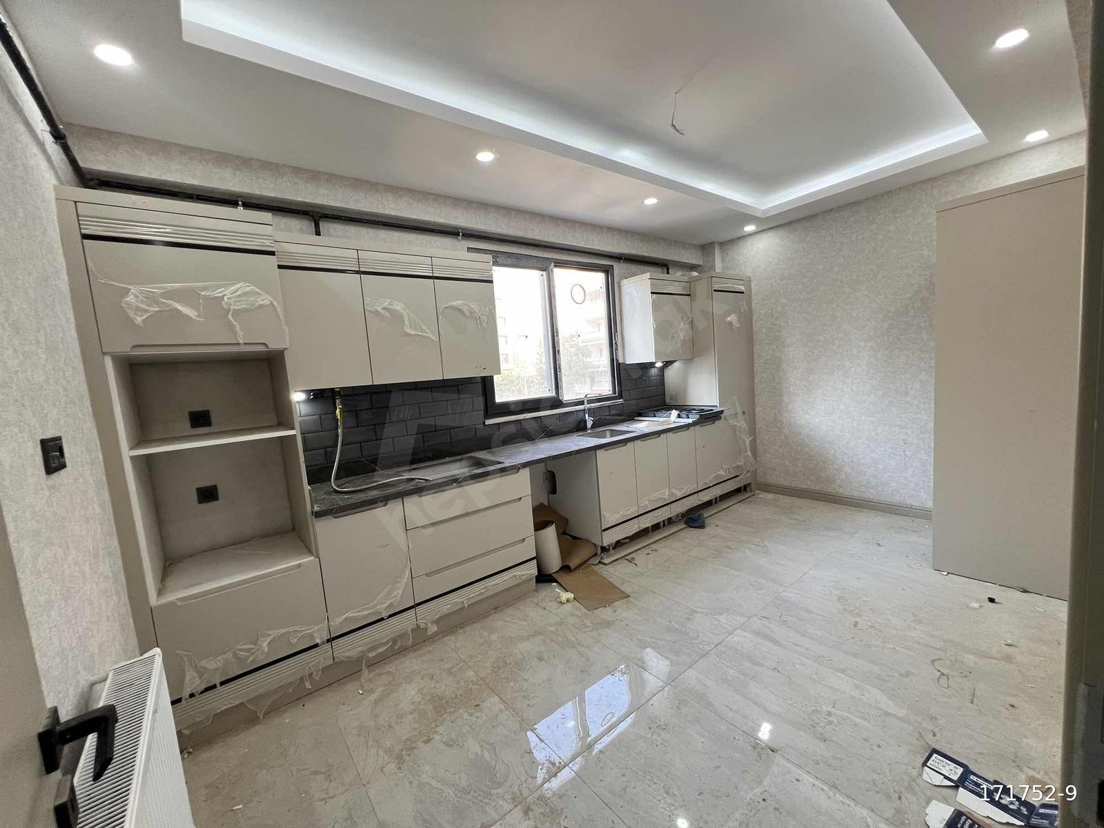 ULUSBEY DEN ATAKENT MESİRE ALANI CİVARI FULL YAPILI 2+1