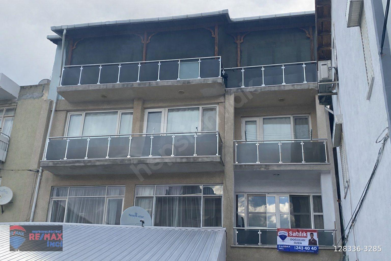 RE/MAX İNCİ'DEN MARMARA ADASINDA EŞYALI SATILIK 2+1 DAİRE