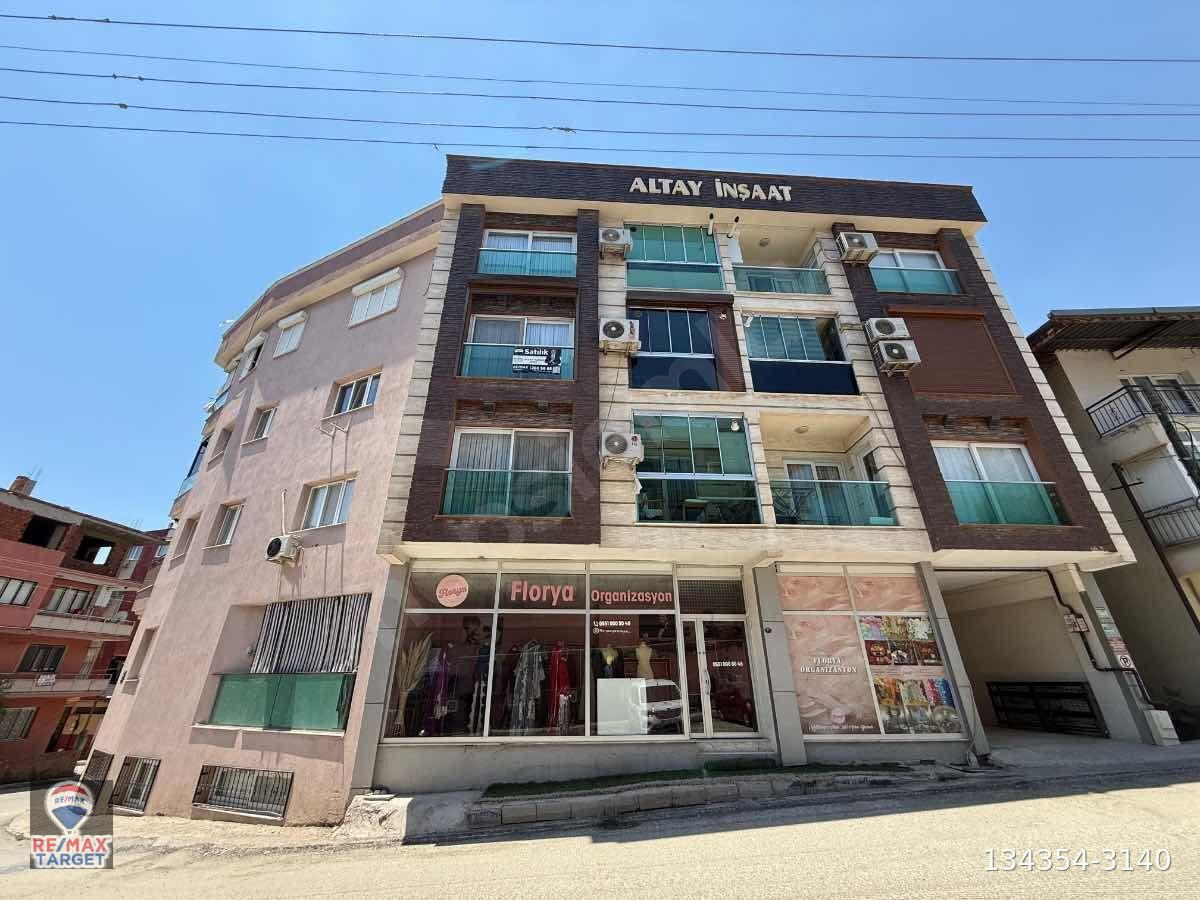 BAYRAKLI REFİK ŞEVKET İNCE MAHALLESİ’NDE ŞEHİR HASTANESİNE YAKIN MASRAFSIZ 2+1 FIRSAT DAİRE!