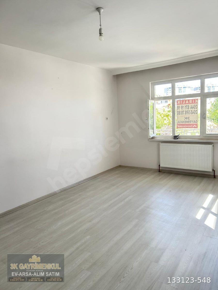 ESKİ HASTANE YOL ÜSTÜ HİLAL EKMEK KARŞISI 3+1 KİRALIK DAİRE