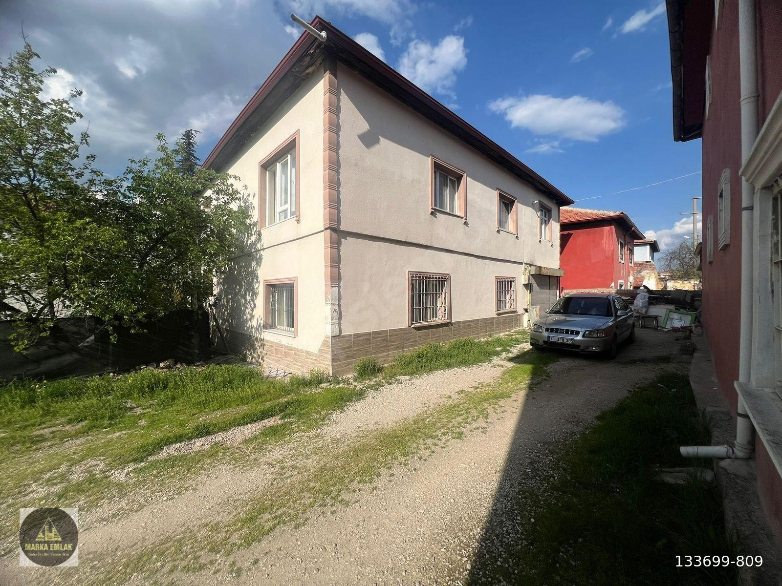MARKA'dan KARŞIYAKA'da SATILIK 3+1 2 KATLI MÜSTAKİL DAİRE