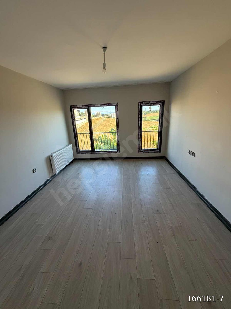 Buruk TOKİde Uygun Fiyatlı, Temiz 2+1 Kiralık Daire