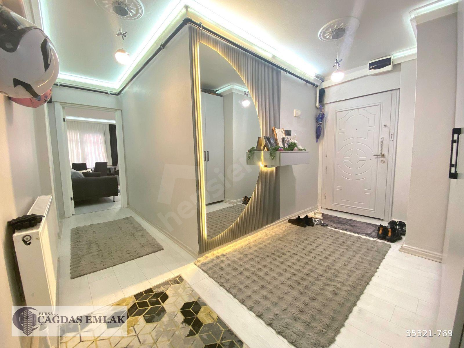 MURADİYE BEŞİKÇİLER CADDESİNDE İÇİ ÖZENLE YAPILMIŞ SATILIK DAİRE