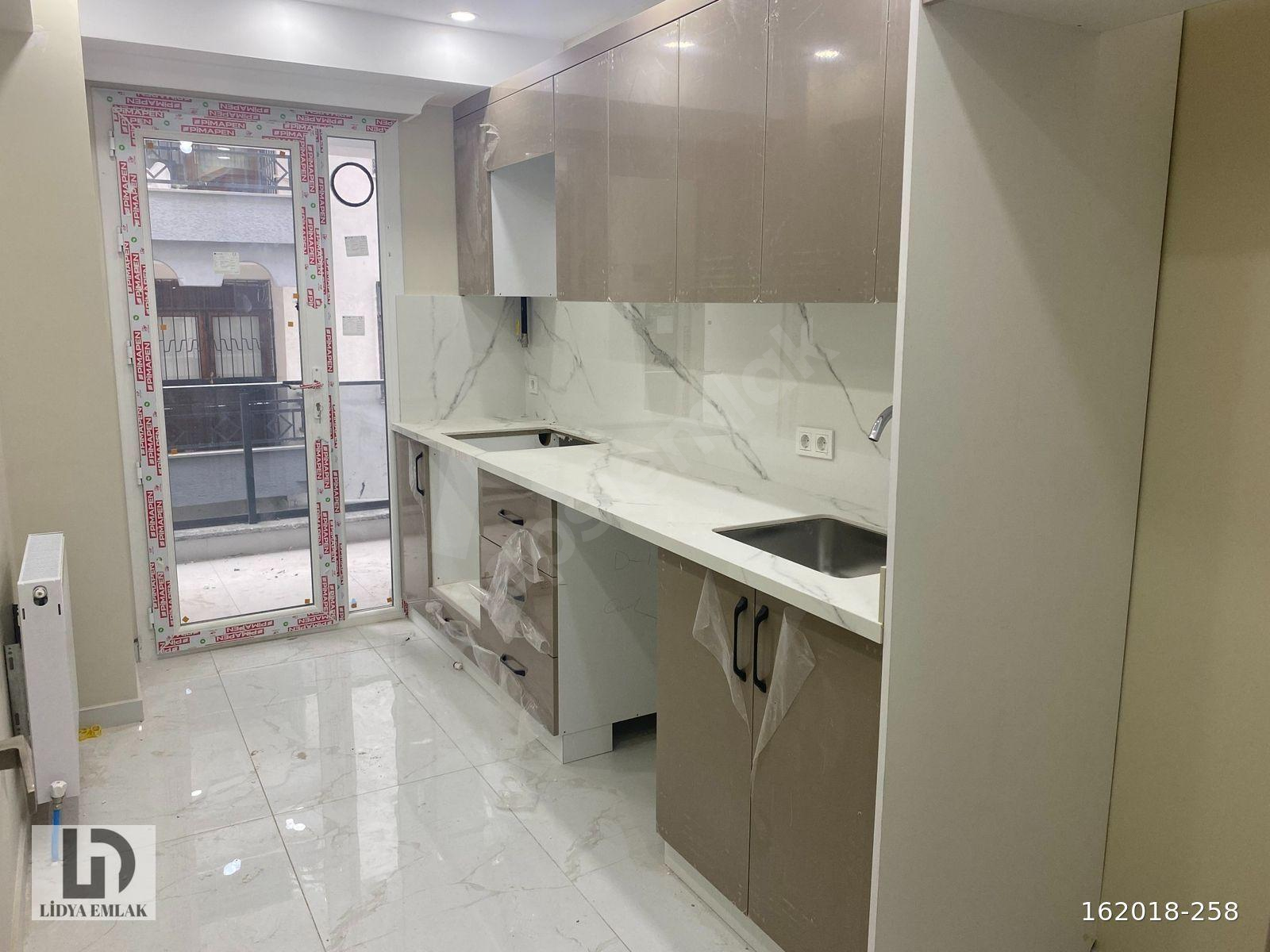LİDYA EMLAK'tan 2+1 85m2 Ara Kat Otoparklı Sıfır Satılık Daire