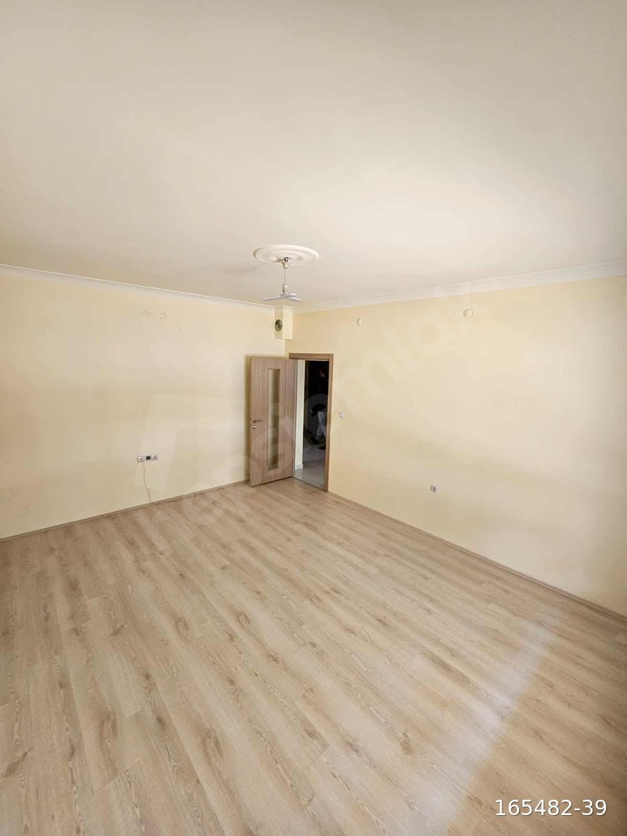 BATTALGAZİ MAHALLESİNDE KİRALIK TEMİZ DAİRE