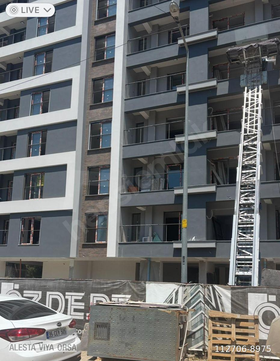Bayraklı Fethi Sekin Parkı Karşısı Satılık 3+1 Lüks Daire