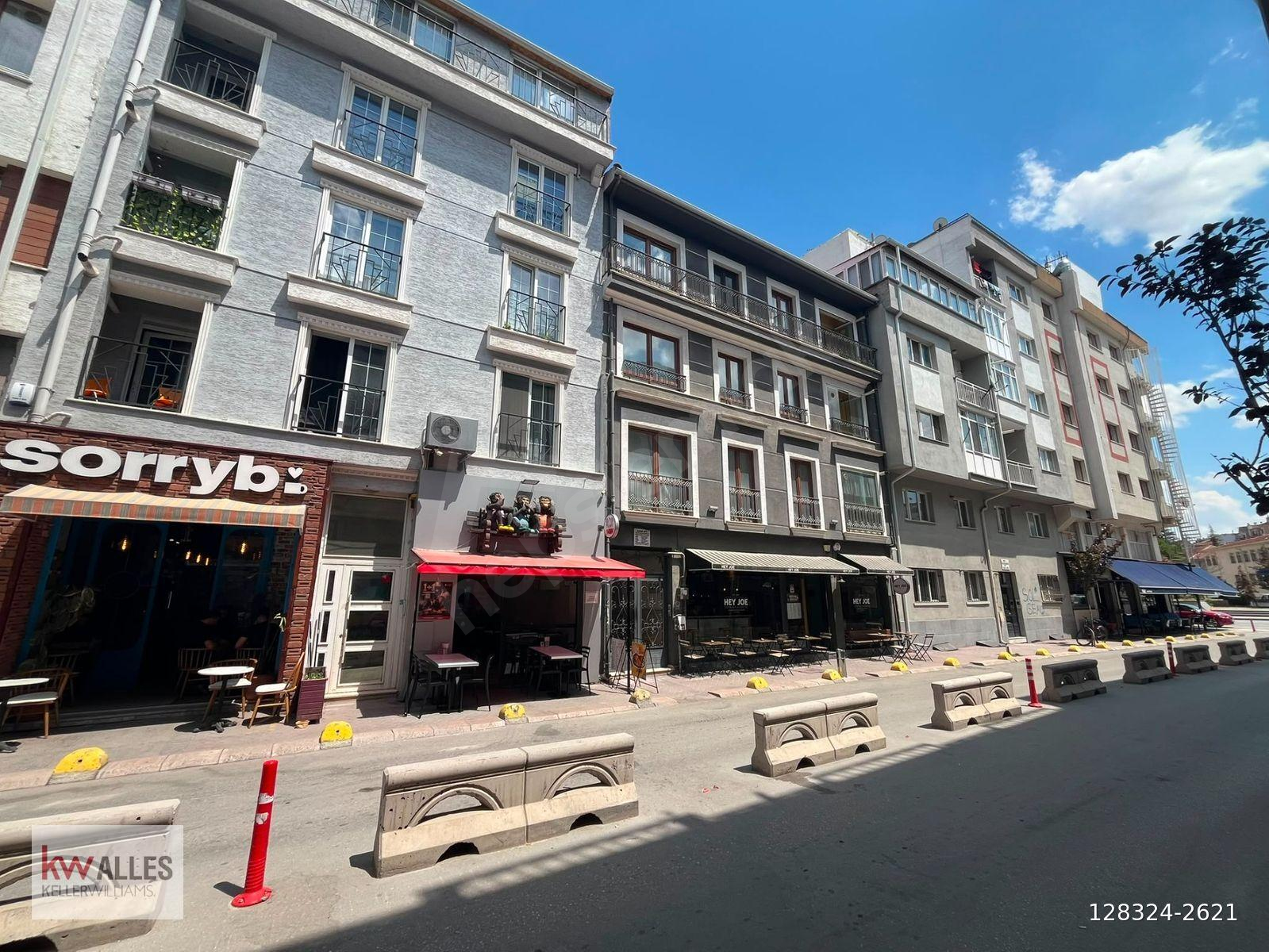 ESKİBAĞLARDA 1+1 KIRALIK DAIRE (ASANSÖRLÜ, ÇİFT CEPHE)