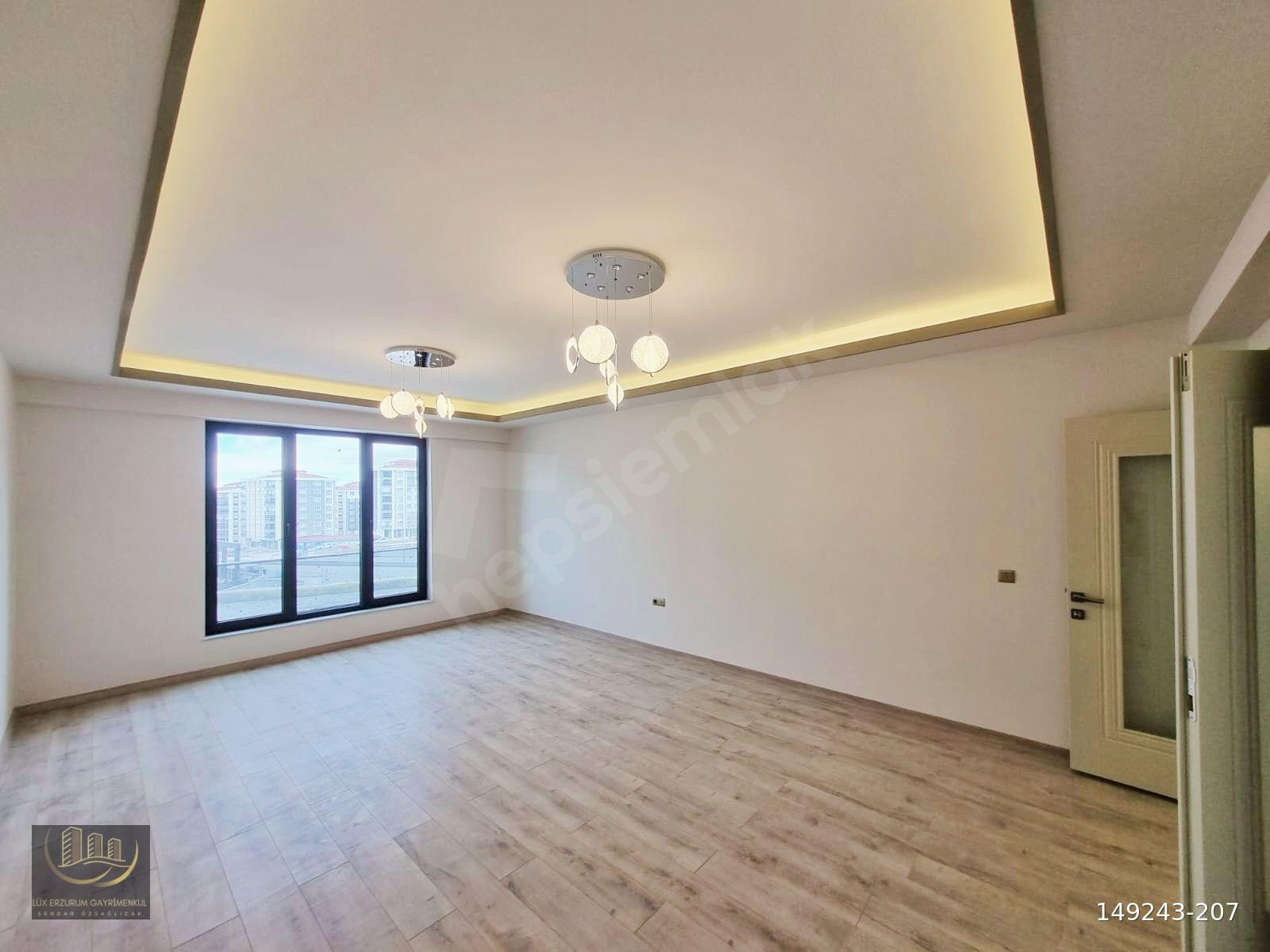 LÜX ERZURUM'DAN YILDIZKENT YENİ BULVARDA ARAKAT 4+1 LÜKS DAİRE