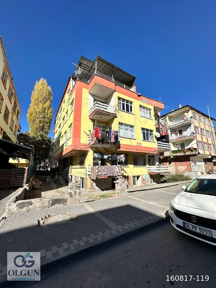 BODRUM KAT FİYATINA FEVZİÇAKMAK'TA SATILIK 3+1