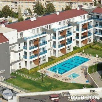 Kadınlar Denizi'nde Havuzlu Sitede Bahçe Katı 1+1
