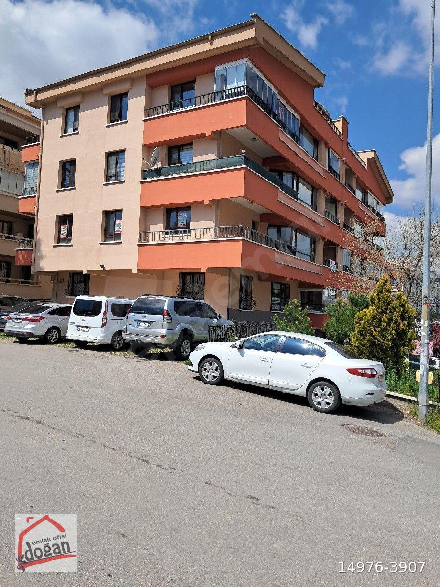 Dogan Emlaktan köşe binada asansörlü,BOŞ üc cephe ,merkezde