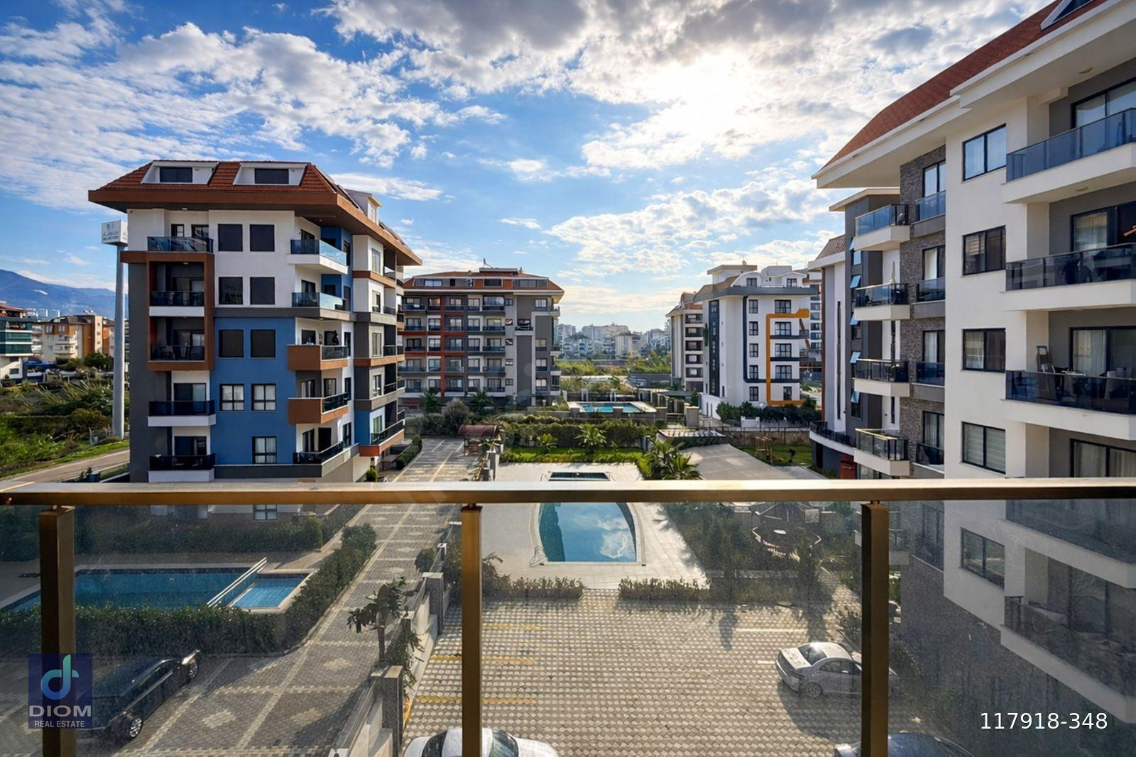 ALANYA KESTEL'DE DENİZE 100 METRE FULL AKTİVİTELİ SİTEDE SATILIK 1+1 DAİRE