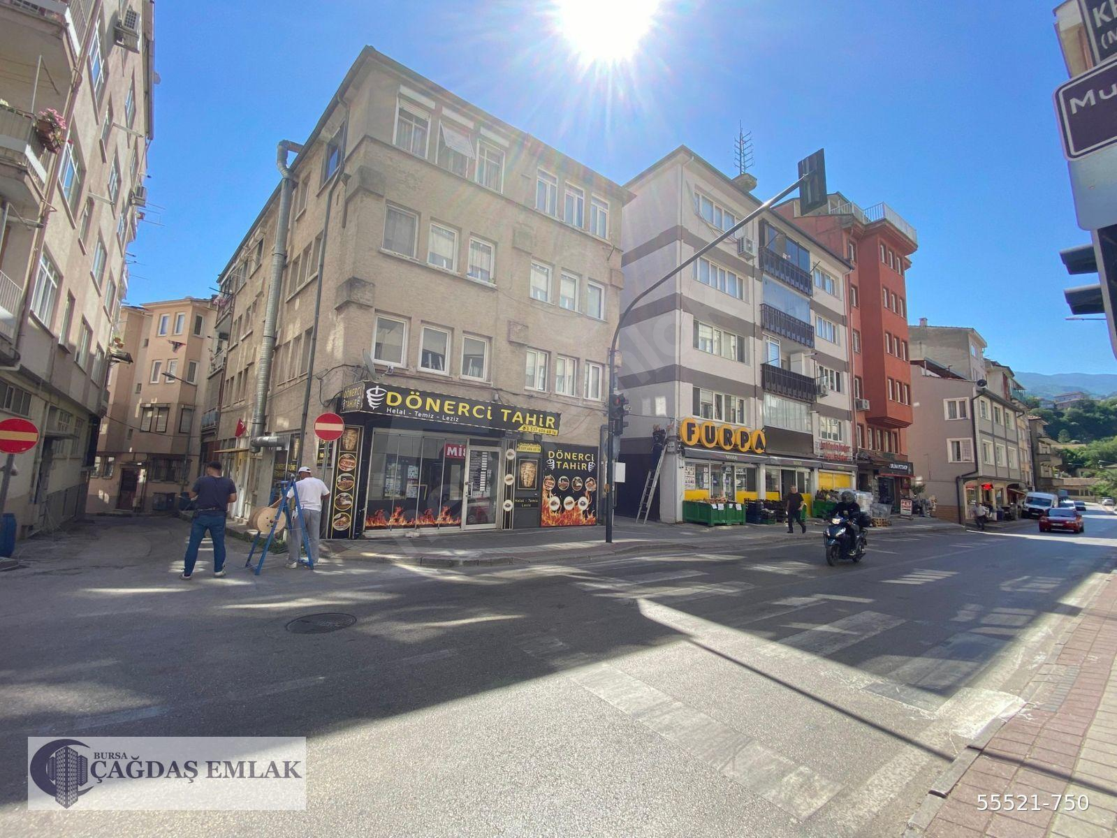 OSMANGAZİ MURADİYE’DE CADDE ÜSTÜ SATILIK KUPON DAİRE