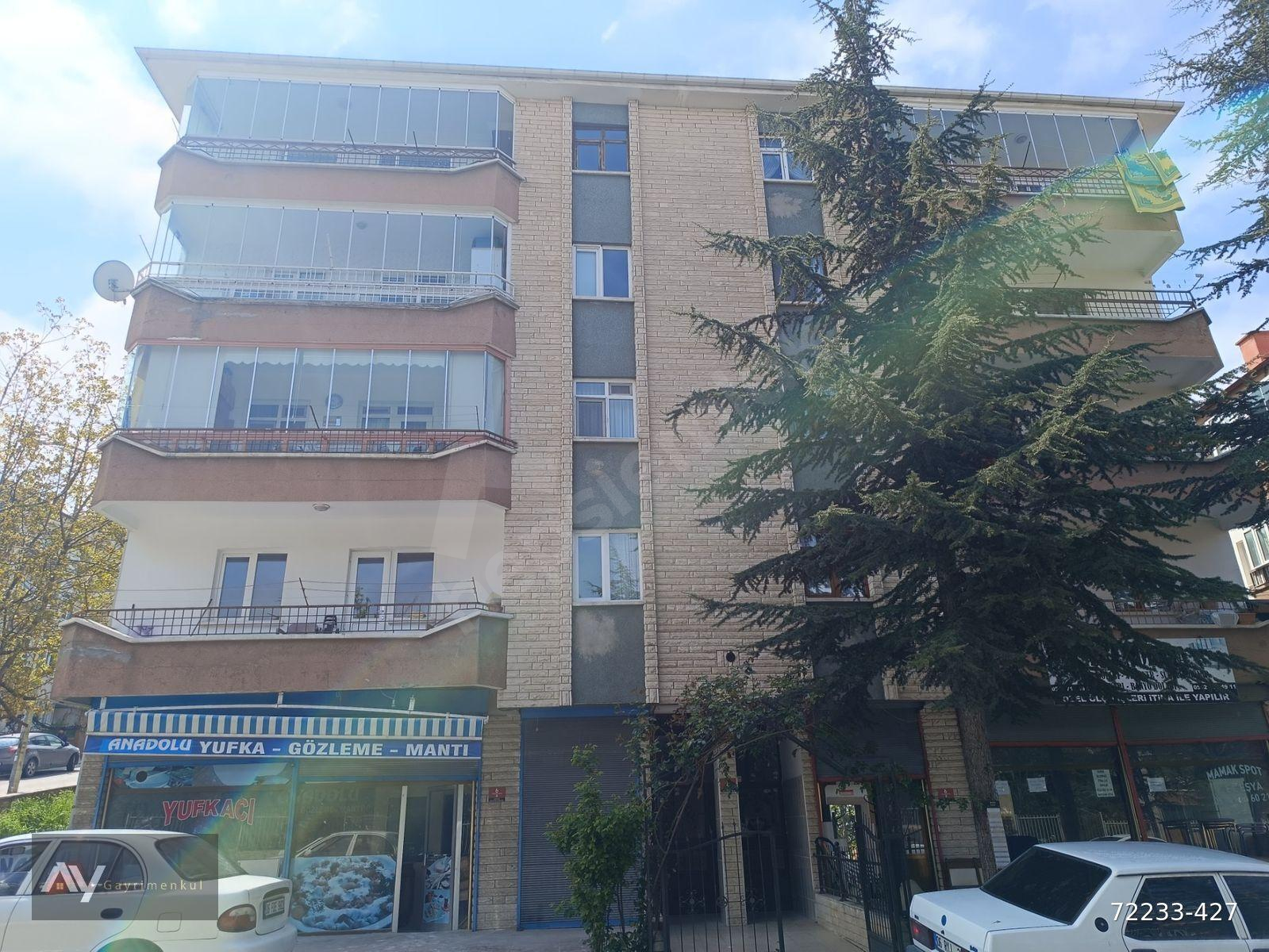 TIP FAKÜLTESİ CADDE YANI KATTA MANZARALI 3+1 KİRALIK DAİRE